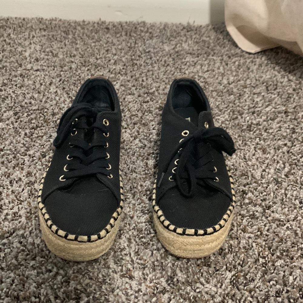 Espadrille Shoes Women’s Size 7 Tretorn